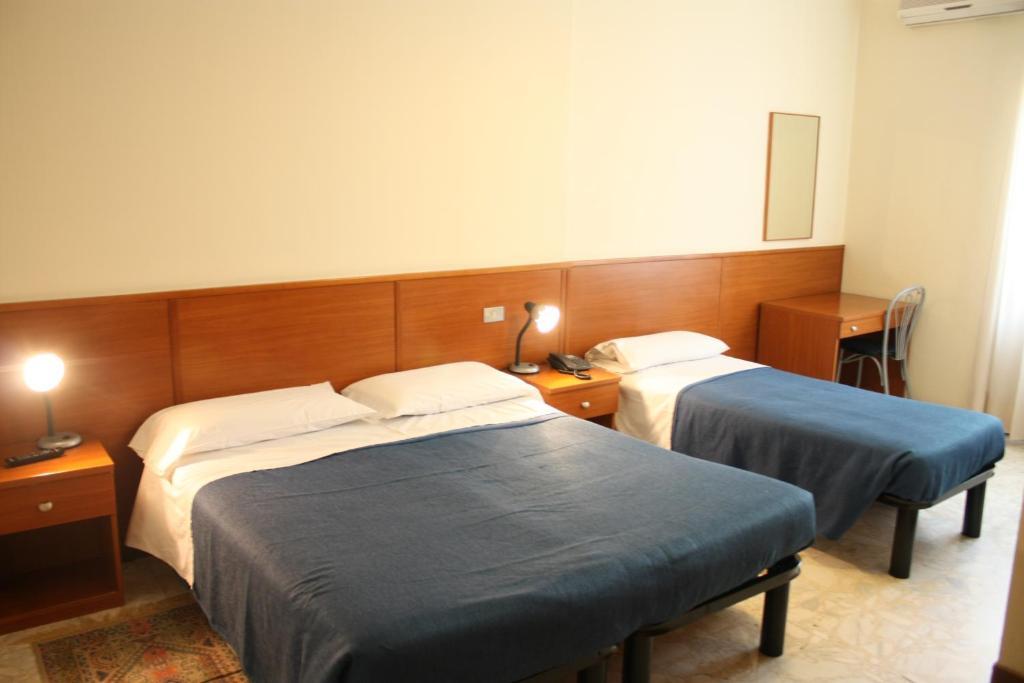 Hotel Gelsomina Milano Cameră foto
