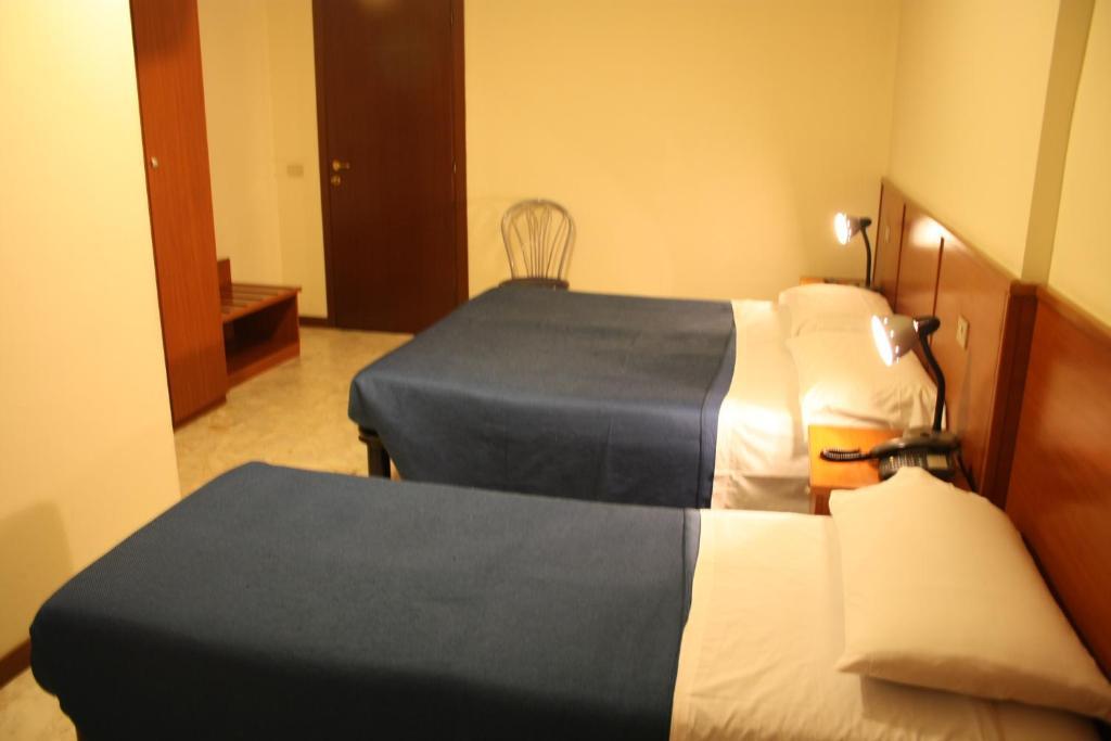 Hotel Gelsomina Milano Cameră foto